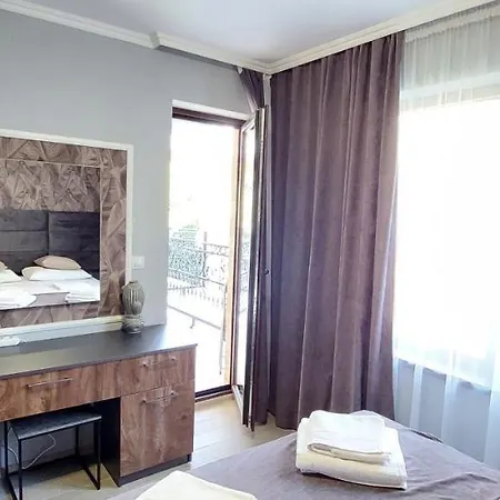 Apartment Valencia Gardens & Studio,