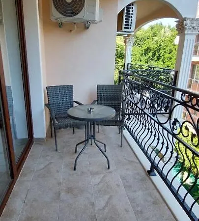 Valencia Gardens & Studio, Nesebar