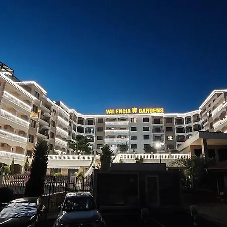 Appartamento Valencia Gardens & Studio, *
