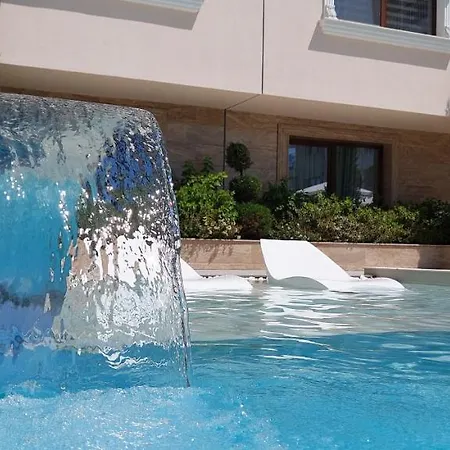 Valencia Gardens & Studio, Appartamento Nesebar